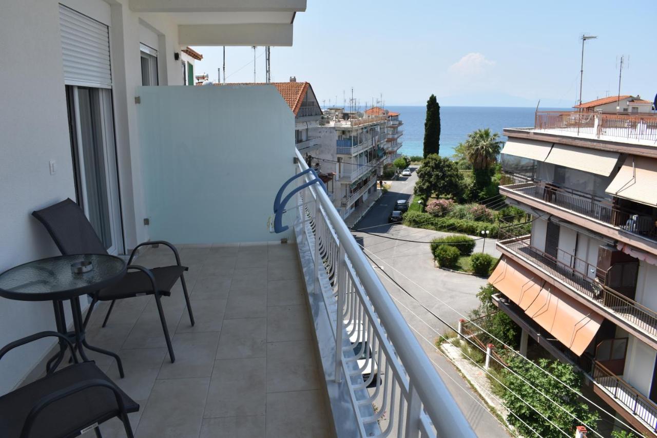 Sea View Luxury Apartment In Nea Kallikratia. Nea Kallikrateia Exterior foto